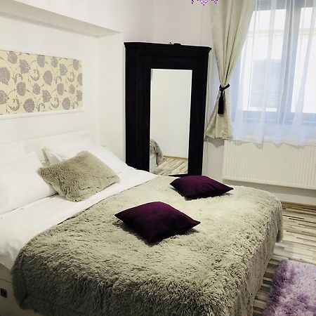 Queen'S Studio Сибиу Екстериор снимка